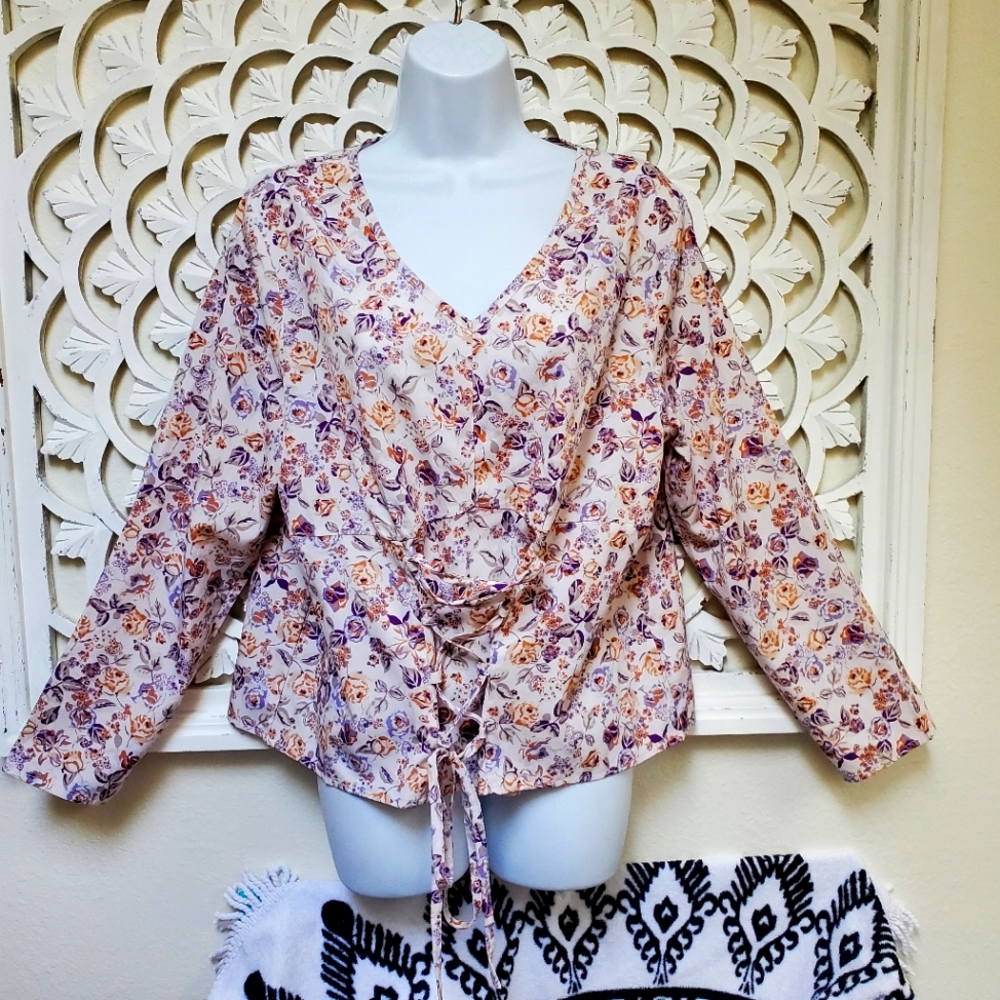 Corseted Front Floral Blouse by Shein Curve Size 0XL
